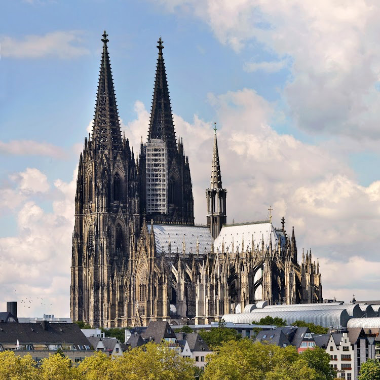 Köln: Dom | Maklervergleich